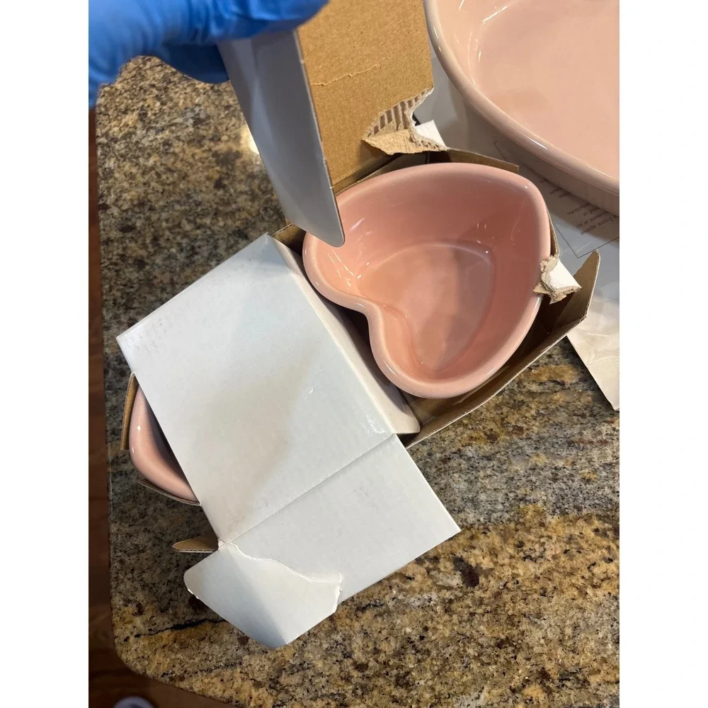 Vtg Chantal 3 of Hearts Pink Stoneware Baker 2qt & 2 Mini Ramekins Set 93-HB/03